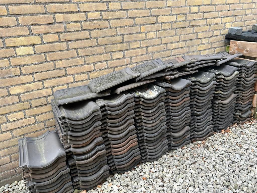 Partij gratis dakpannen -Gebr. vd Boel Thorn, Ophalen, Gebruikt, Steen of Klei, 15 m² of meer