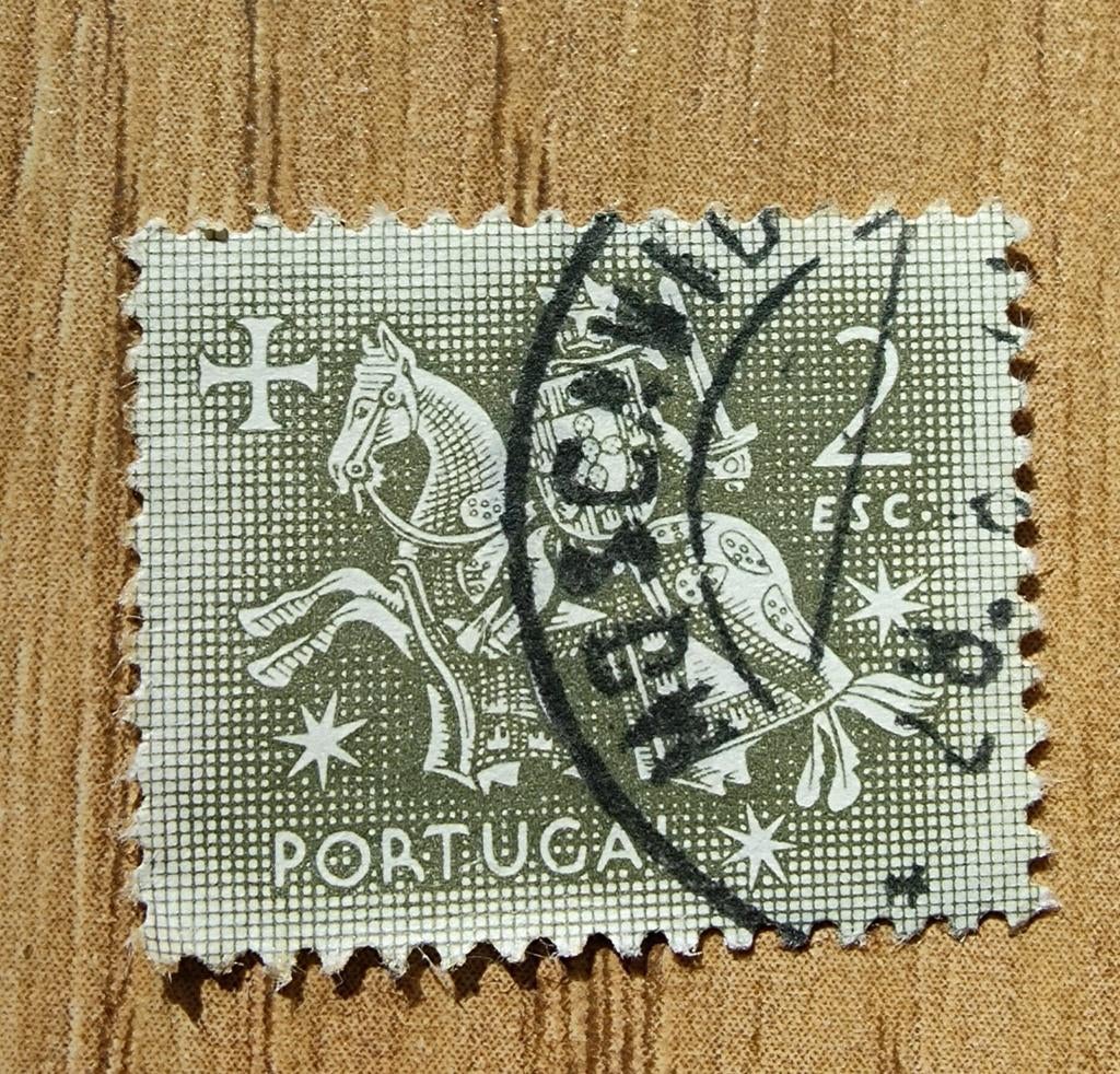 Portugal postzegel - Ridder te paard, gestempeld, Ophalen of Verzenden