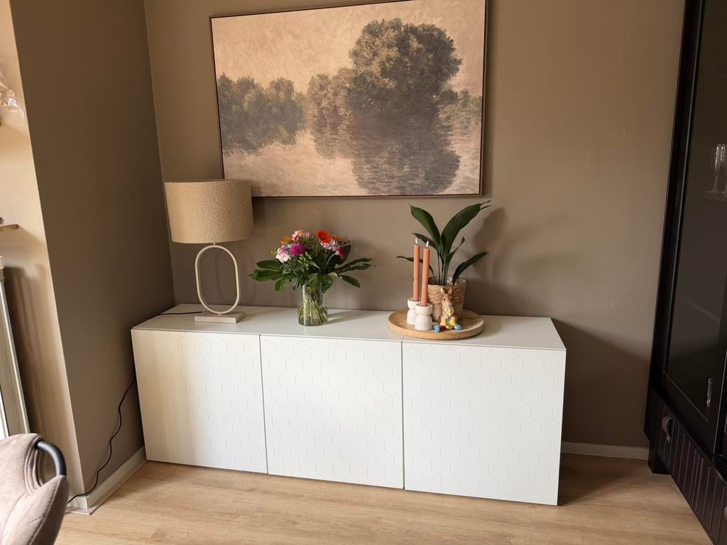 Besta kast 180, Ophalen, Gebruikt, 25 tot 50 cm, 150 tot 200 cm