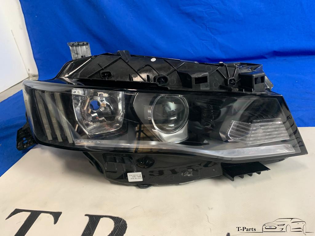 Peugeot 508 rechts koplamp 9823143980 LED lamp 18+, Auto-onderdelen, Verlichting, Taurusavenue 1
2132 LS  Hoofddorp, NL, Gebruikt