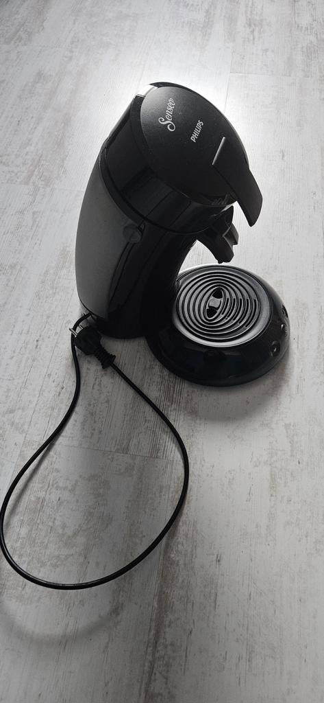 Philips Senseo koffiezetapparaat + voorraadbus, Koffiemachine, Ophalen of Verzenden, Zo goed als nieuw, Koffiepads en cups