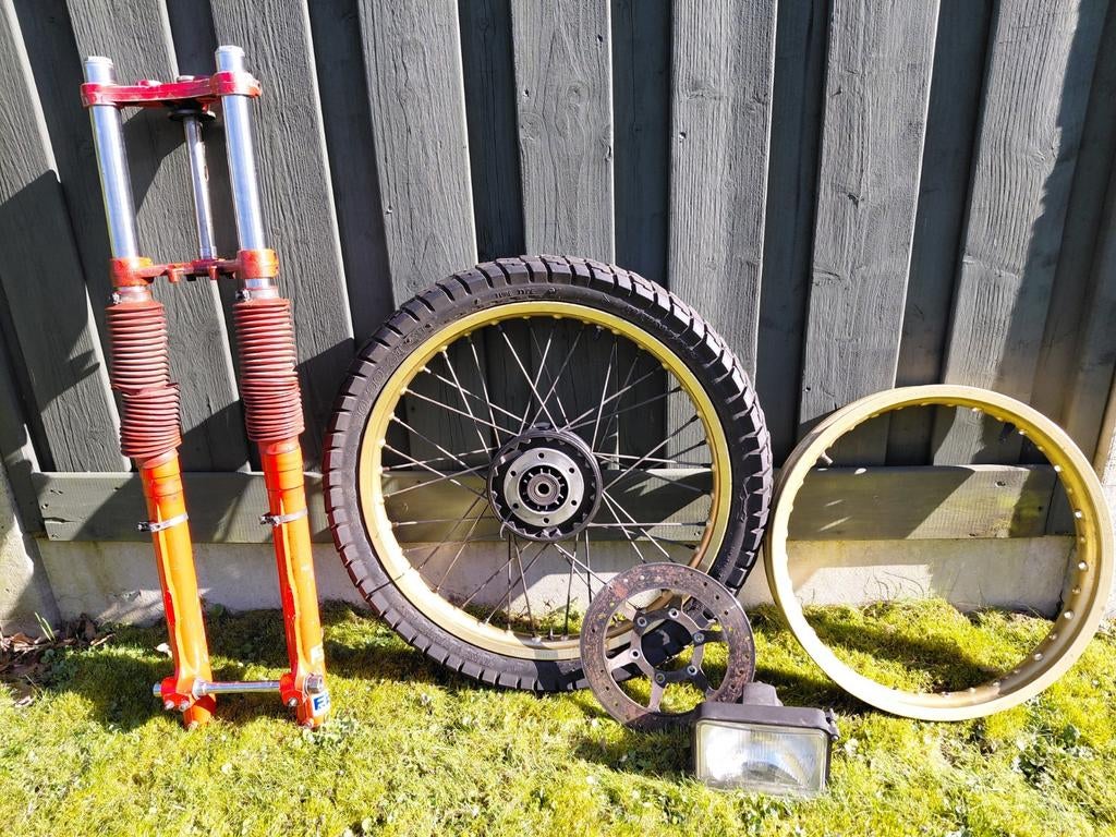 Moto Guzzi V65 TT / NTX onderdelen - Voorvork, wiel, etc., Motoren, Onderdelen | Overige, Ophalen of Verzenden, Gebruikt