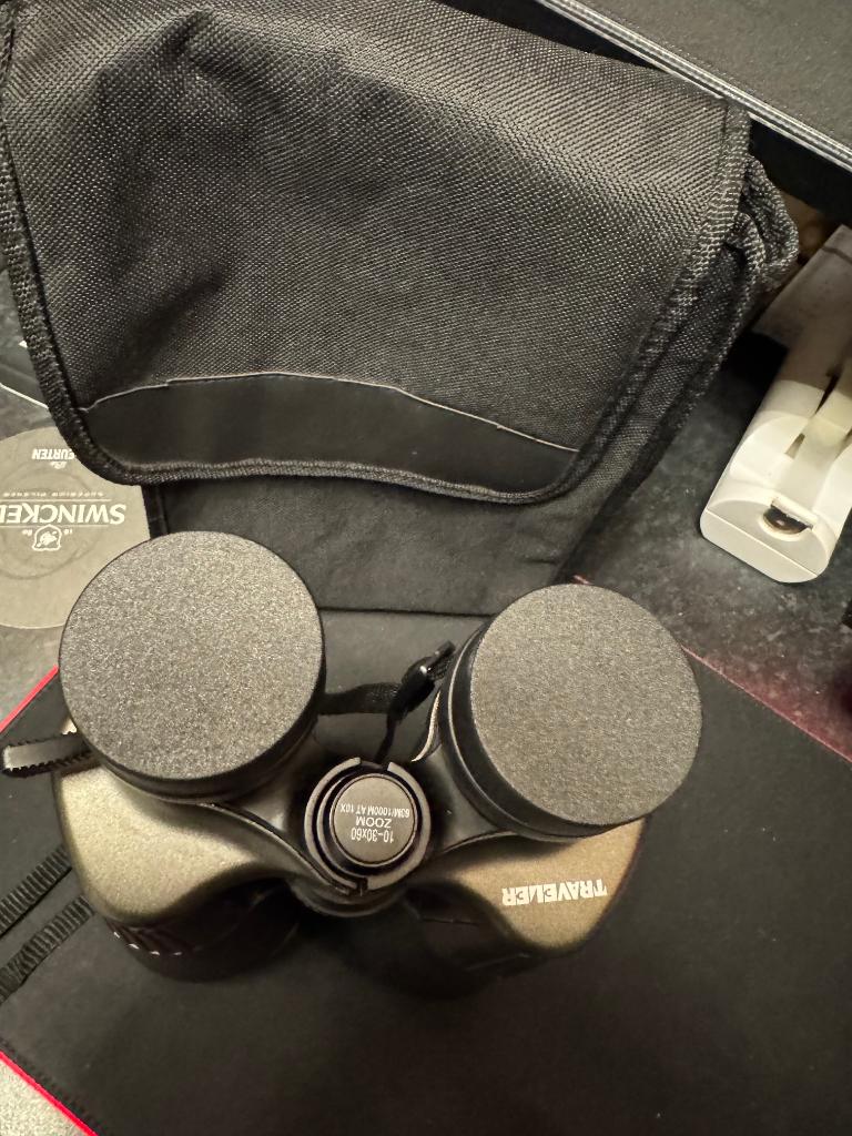 Verrekijker in nieuwstaat inclusief opbergtas, Met hoes of tas, Zo goed als nieuw, 20x of meer, Porro (met knik)