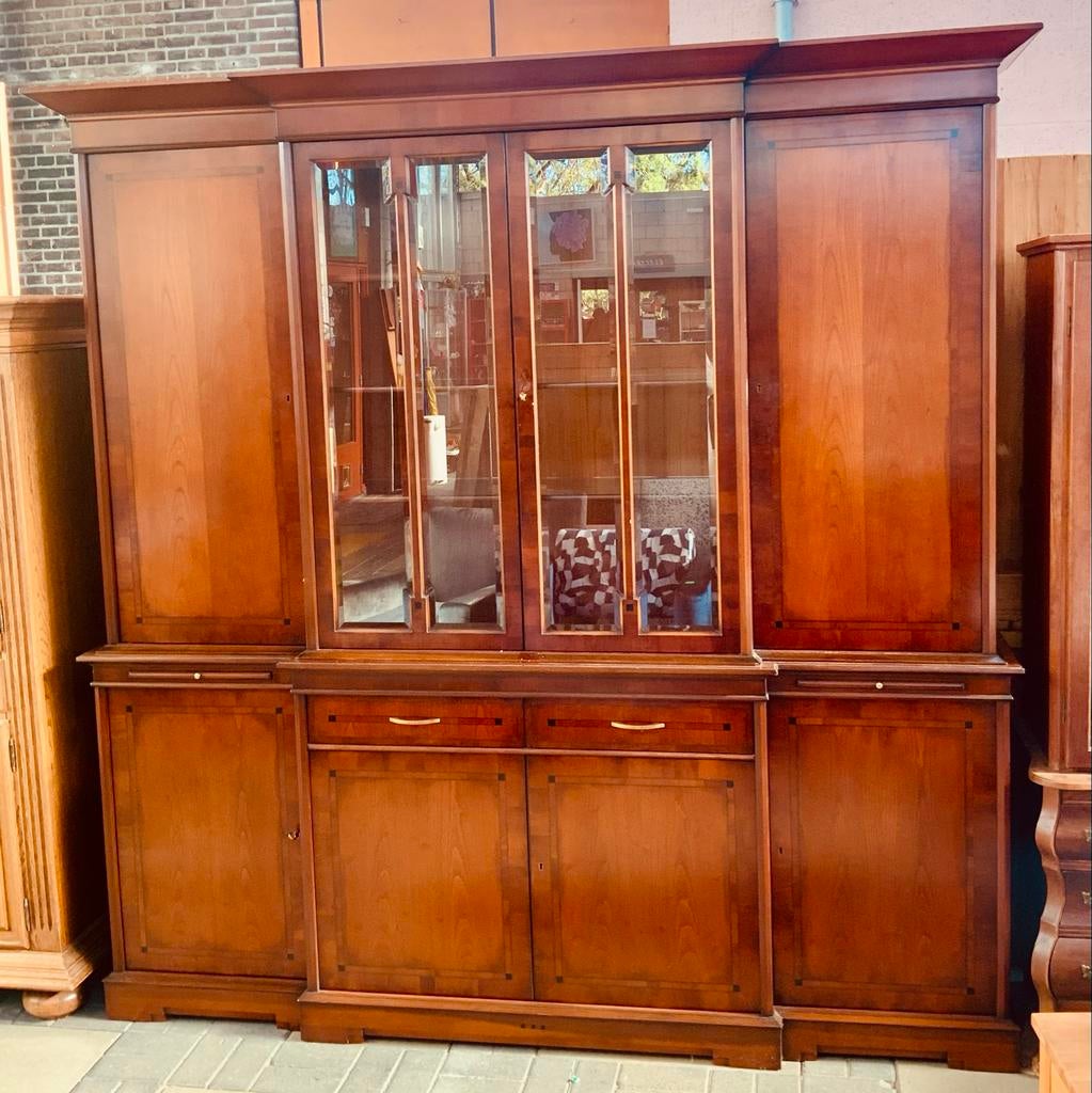 Heldense Vitrinekast Kersenhout Engelse Stijl, Huis en Inrichting, Ophalen, 200 cm of meer, Zo goed als nieuw, Kersenhout