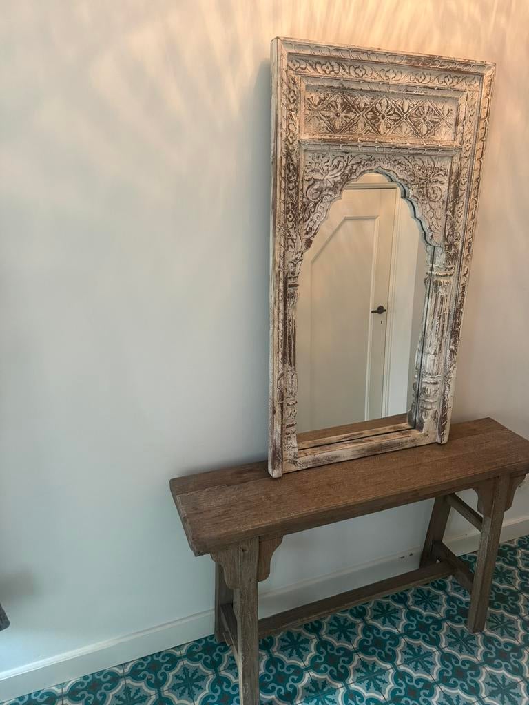 Landelijke houten sidetable + decoratieve spiegel – uniek, Huis en Inrichting, Tafels | Kaptafels, Ophalen, Zo goed als nieuw