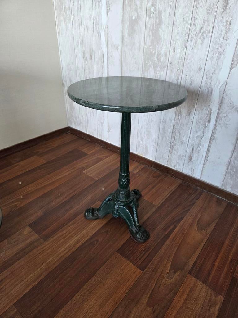 Planttafeltje met marmeren blad en gietijzeren onderstel, Overige materialen, Minder dan 55 cm, Gebruikt, Rond