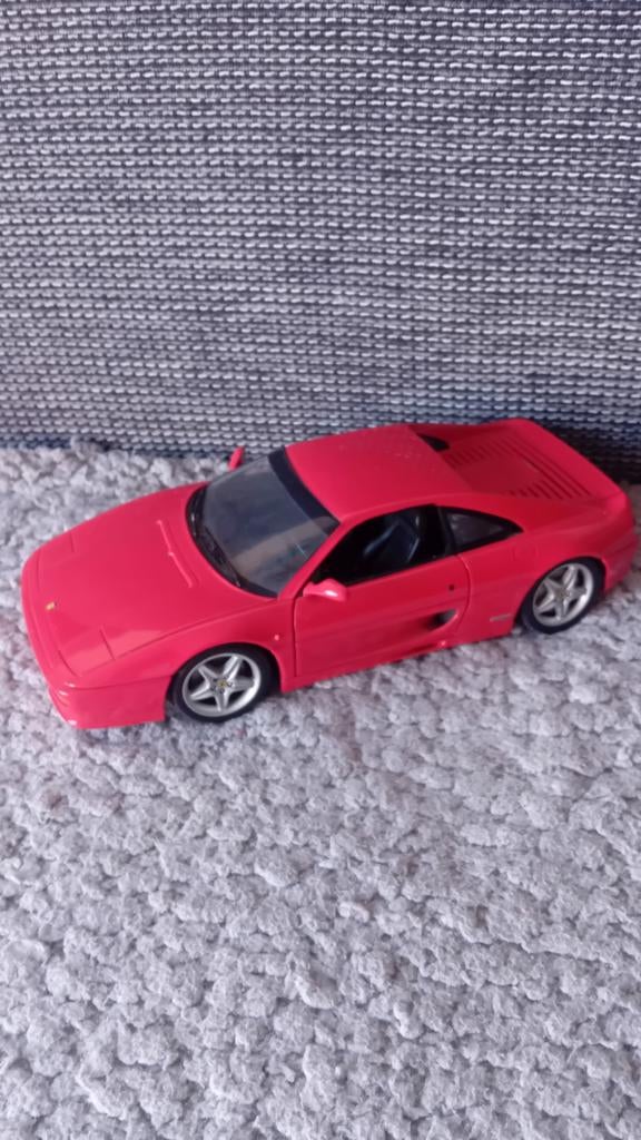 Modelauto Ferrari F355 rood 1:18, Hobby en Vrije tijd, Modelauto's | 1:18, Ophalen of Verzenden