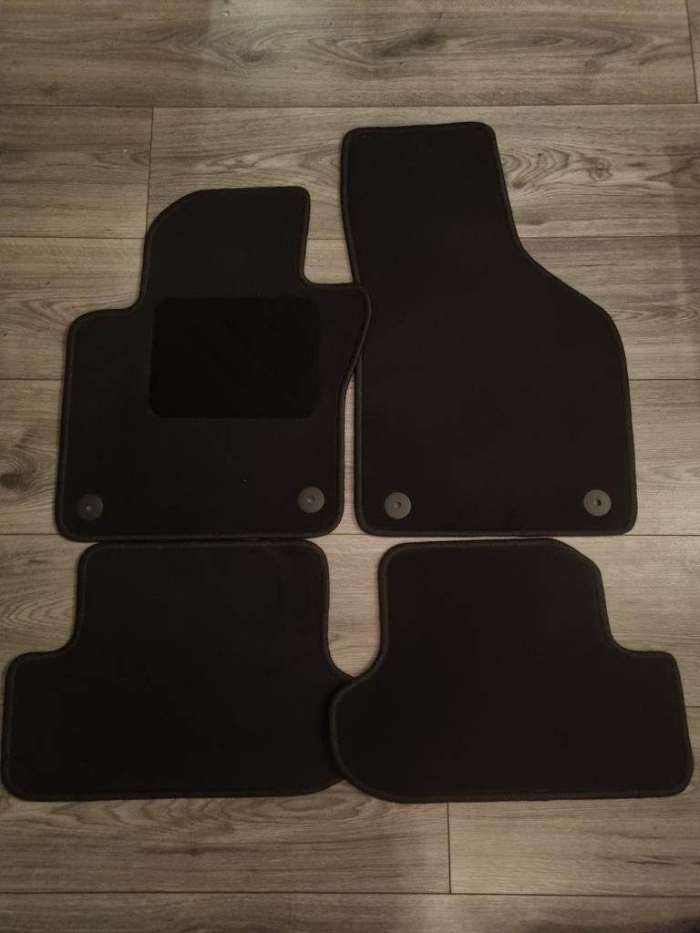 Nieuw automatten Volkswagen New Beetle 2012-heden 4 stuks, Ophalen of Verzenden