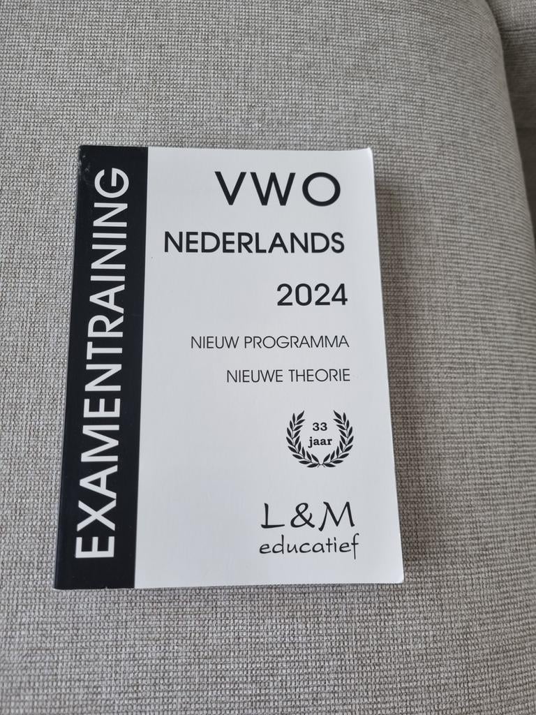 Examentraining VWO Nederlands 2024, Ophalen of Verzenden