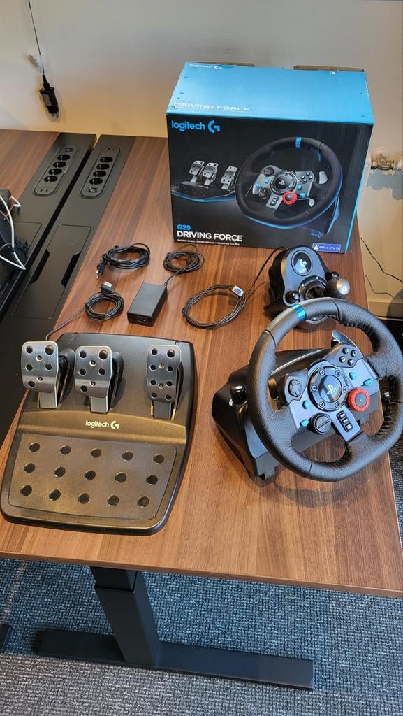 Te Koop: Logitech G29 simrace stuur + Schakelpook, Spelcomputers en Games, Spelcomputers | Xbox | Accessoires, Ophalen of Verzenden