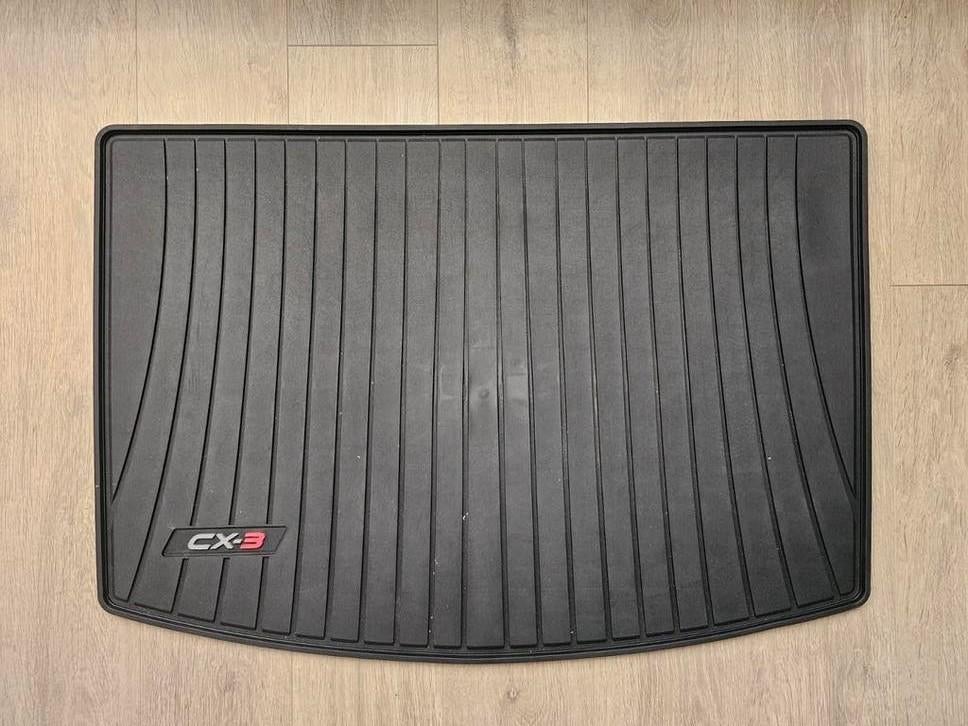 Kofferbakmat org. Mazda CX3, Ophalen, Zo goed als nieuw
