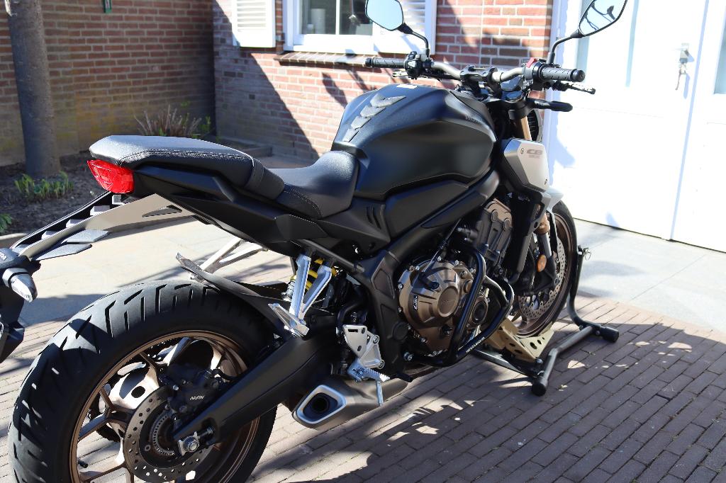 Honda CB650R - A2 - A Mogelijk! - foto 3