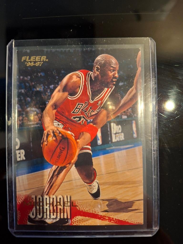 Michael Jordan Fleer 96/97 #13 Basketball card, Verzenden, Zo goed als nieuw, Buitenlandse clubs, Spelerskaart