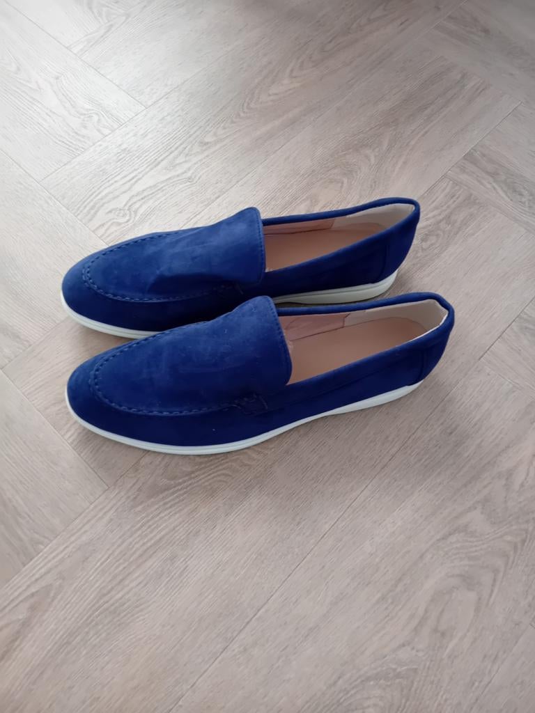• Heren instappers blauw/paars
     Nieuw! maat 46, Ophalen of Verzenden, Nieuw, Blauw, Loafers