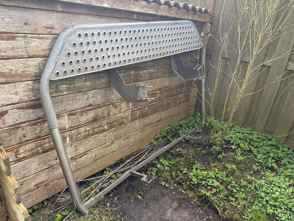 Opstap/side bar voor VW Crafter/Mercedes Sprinter 2010, Ophalen of Verzenden, Gebruikt