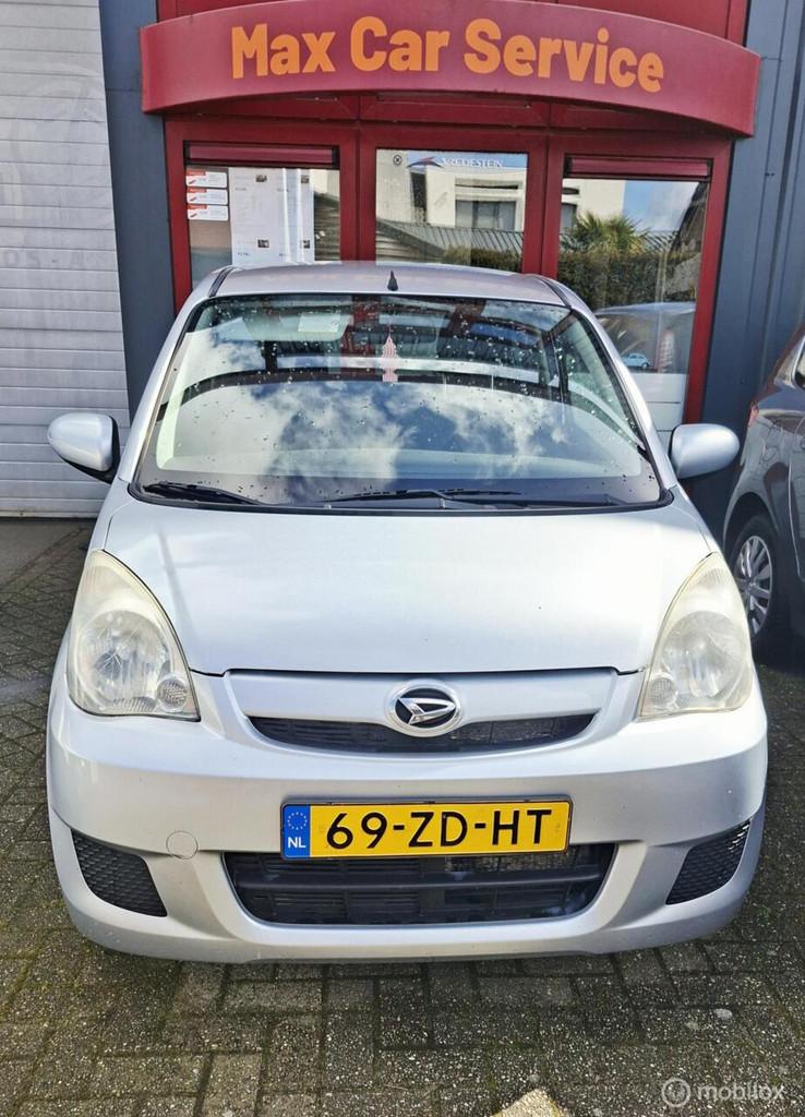Daihatsu Cuore 1.0 Premium /2008 /nieuw Apk bij aflevering, Auto's, Daihatsu, Voorwielaandrijving, Elektrische ramen, 18 €/maand