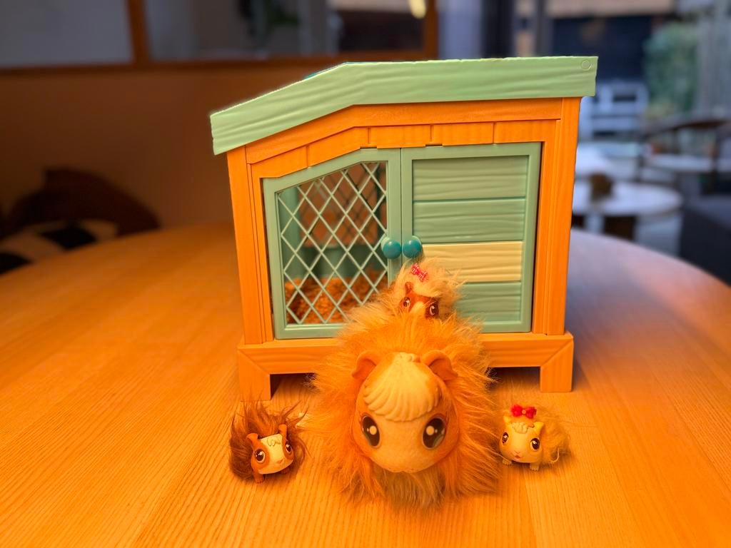 Mama Surprise Cavia interactieve knuffel met 3 baby's, Ophalen of Verzenden, Zo goed als nieuw, Jongen of Meisje