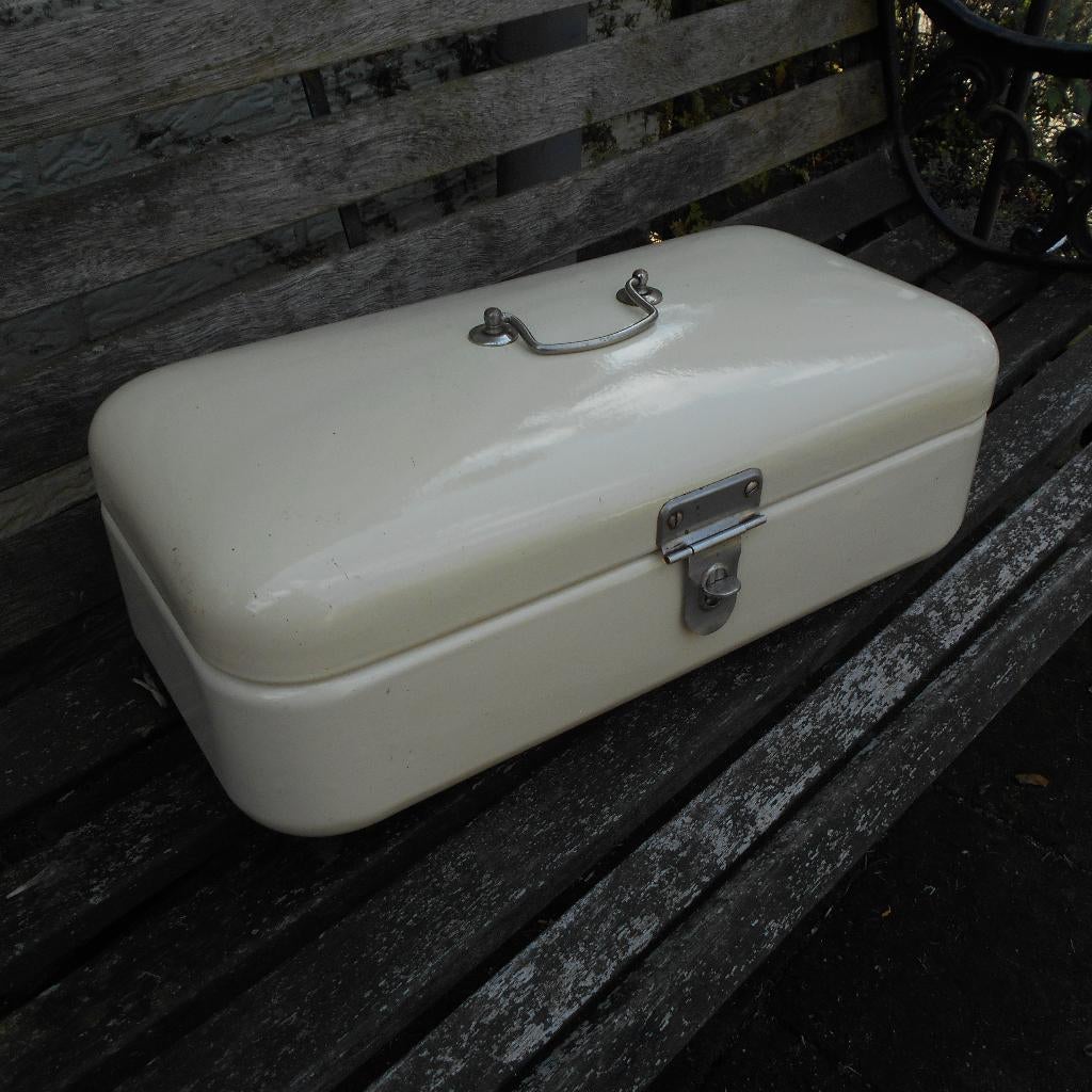 email broodtrommel creme / wit mooie staat geen Dru BK ??, Ophalen of Verzenden