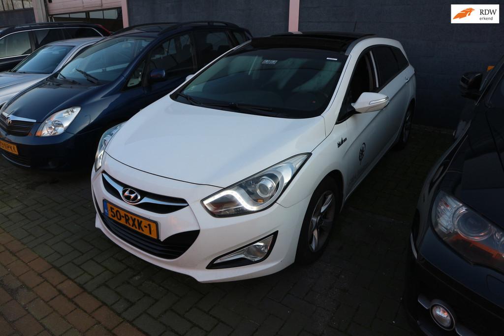 Hyundai I40 Wagon 1.7 CRDi / LEES TEKST / BAK STUK / READ TE, Euro 5, Gebruikt, 4 cilinders, 700 kg