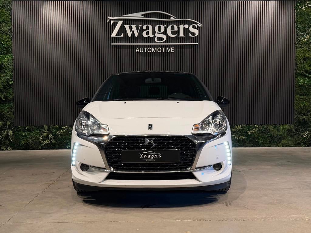 Citroën DS 3 1.2 PureTech Connected Chic | Carplay |Navi |, Voorwielaandrijving, Stof, Gebruikt, 1199 cc