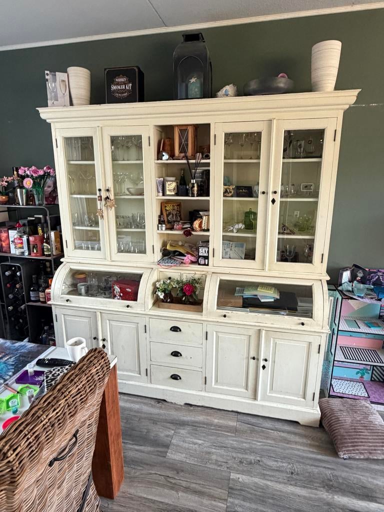 Grutterskast met gebruikssporen - Charmante opberger, Ophalen, Gebruikt, 150 tot 200 cm, Met lade(s)