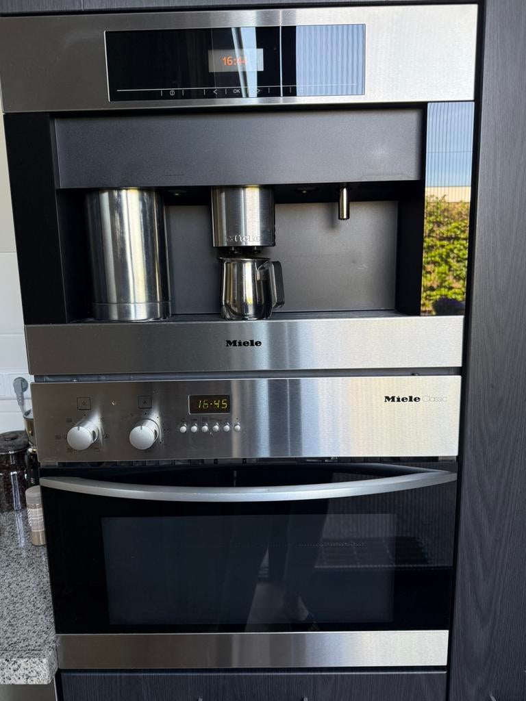 Inbouw koffiemachine plus combimagnetron Miele, Witgoed en Apparatuur, Ophalen, Koffiemachine