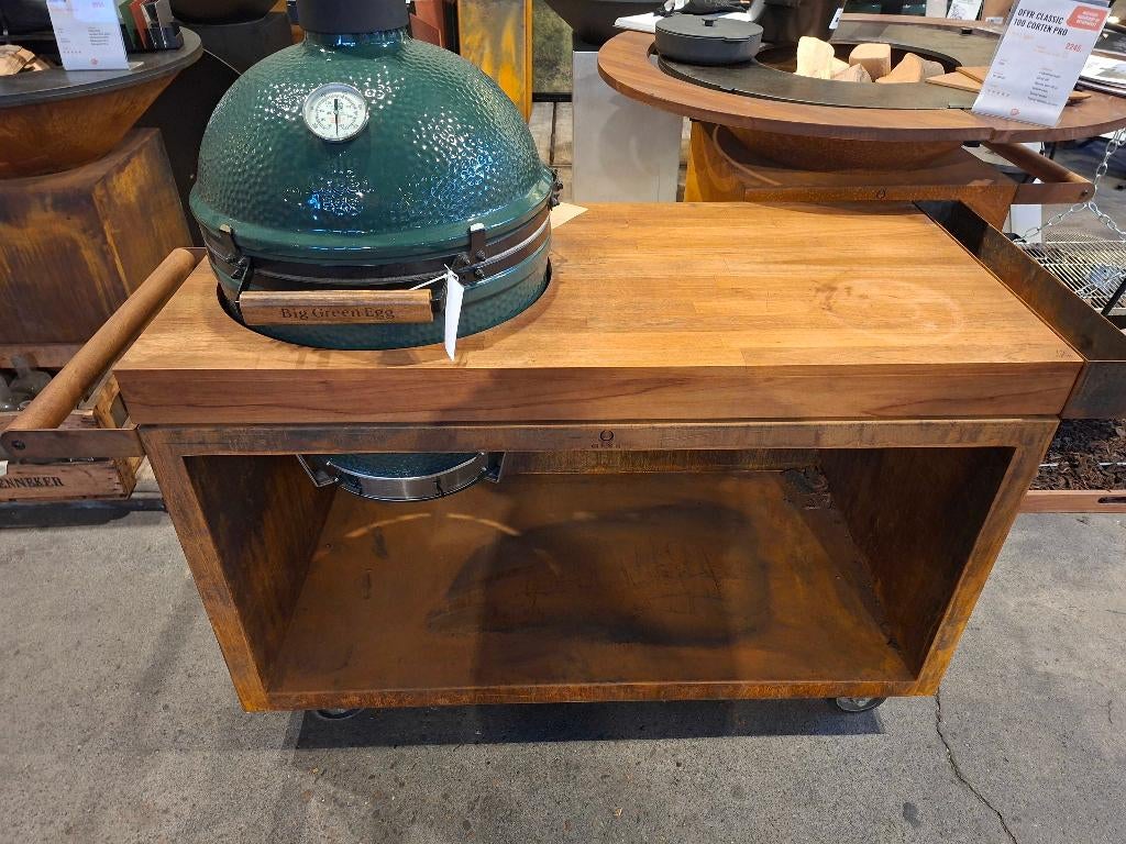 Big Green Egg Large - Met OFYR tafel PRO Corten, Ophalen of Verzenden, Zo goed als nieuw, Big Green Egg (origineel)