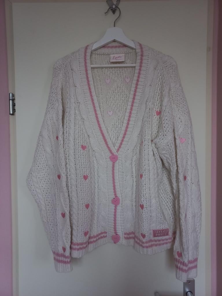 Taylor Swift: Lover cardigan, Kleding | Dames, Truien en Vesten, Nieuw, Maat 38/40 (M), Overige kleuren, Ophalen of Verzenden