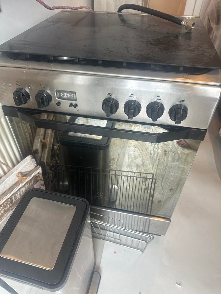 Gasfornuis met oven, Ophalen of Verzenden, Zo goed als nieuw, 50 tot 100 cm, Minder dan 100 cm