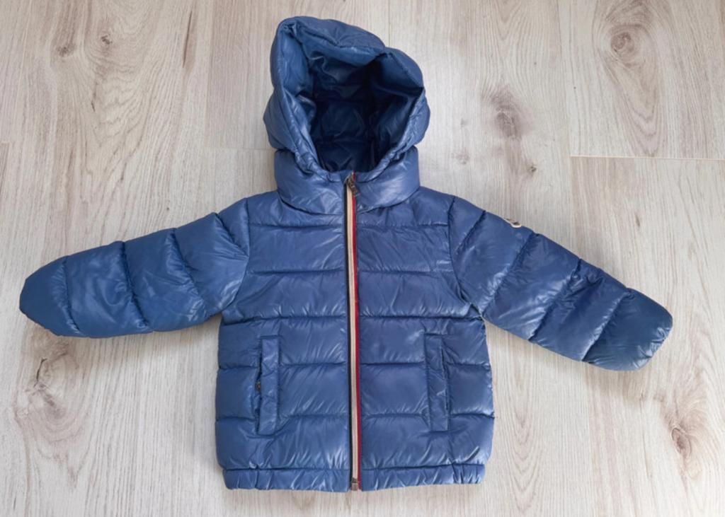 Mooie blauwe Moncler winterjas maat 86, Ophalen of Verzenden, Zo goed als nieuw, Jongetje, Jasje