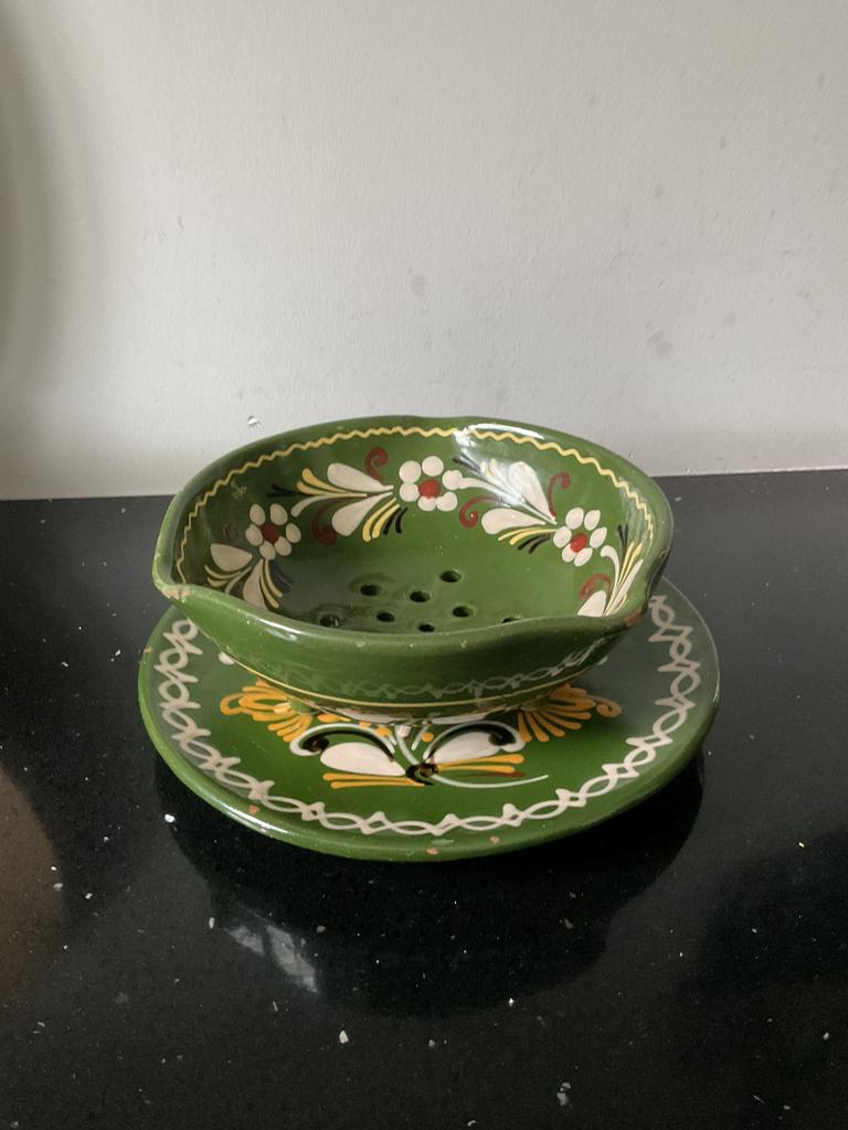 Brocante Hongaars aardewerk fruittesje, Antiek en Kunst, Ophalen of Verzenden