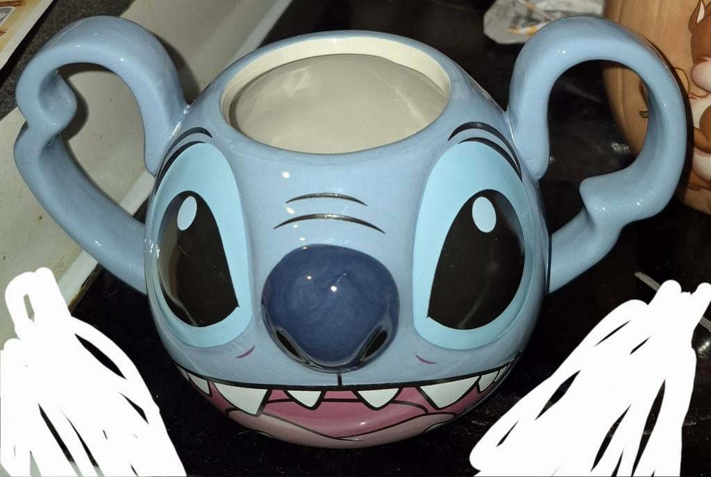 Disney mokken 3x  en een glas 1x en een kom 1x, Verzamelen, Disney, Ophalen of Verzenden, Overige figuren, Nieuw, Servies