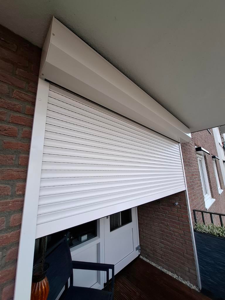 Rolluik 260x153, Ophalen, Wit, 200 cm of meer, 200 cm of meer