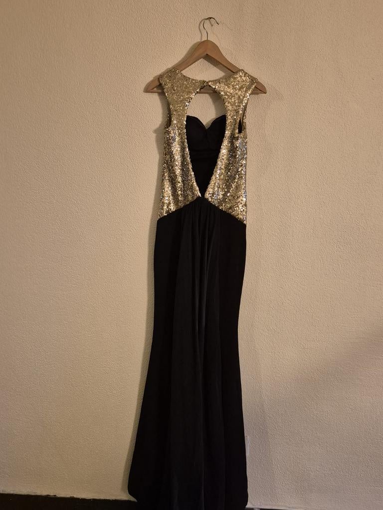 Elegante Gala Jurk - Abiye, Kleding | Dames, Jurken, Maat 38/40 (M), Zwart, Ophalen of Verzenden, Onder de knie