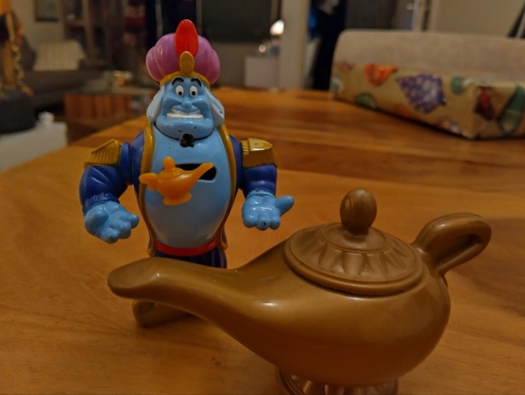Aladdin Poppetje met Lamp, Ophalen of Verzenden, Gebruikt