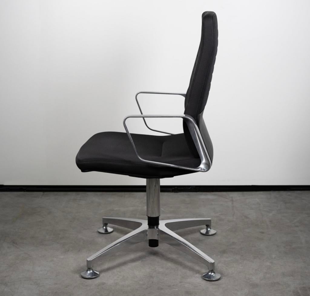 Interstuhl Vintage is5 1V Directie Vergaderstoel, Ophalen, Gebruikt, Zwart, Vijf, Zes of meer stoelen