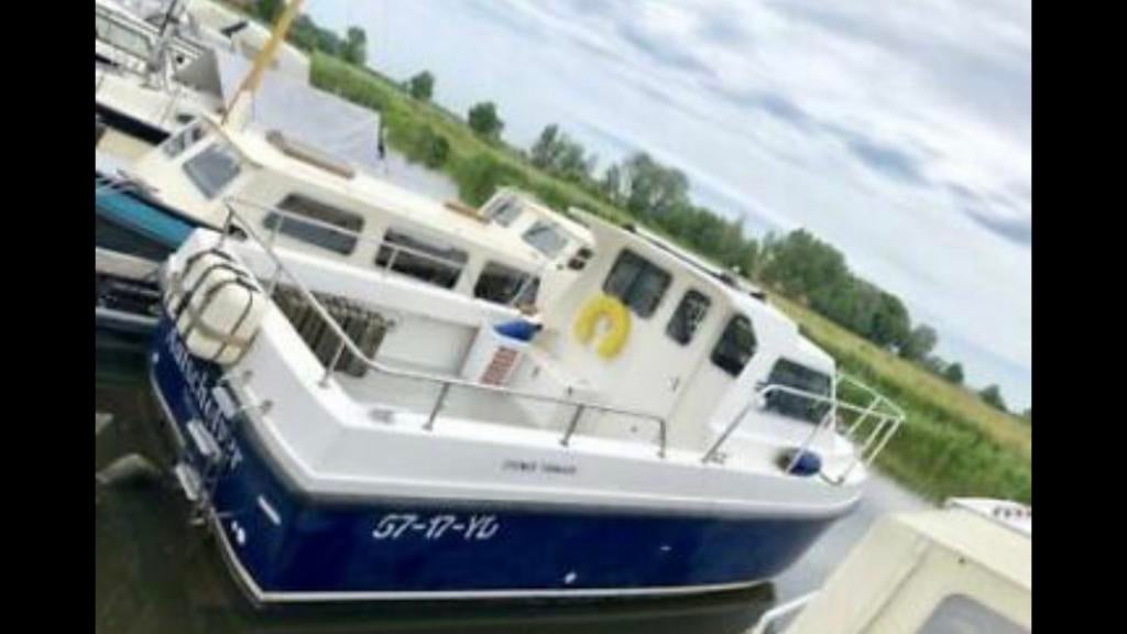 Cygnus Tornado, Watersport en Boten, Binnenboordmotor, 6 meter of meer, Diesel, Polyester