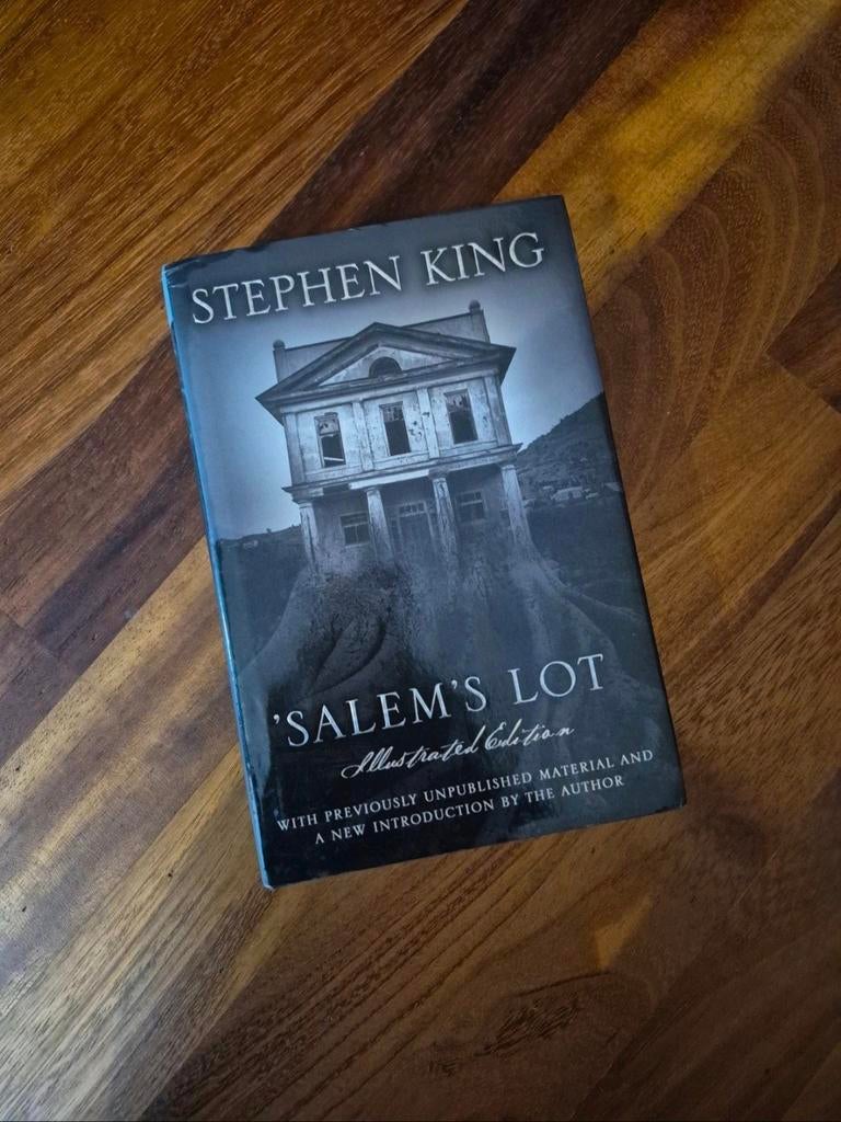 Stephen King Salem's Lot Illustrated Edition hardcover, Ophalen of Verzenden, Gelezen, Stephen King