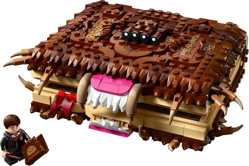 Lego | HP | Het Monsterlijke Monsterboek | 76449, Kinderen en Baby's, Speelgoed | Duplo en Lego, Lego, Lego, Nieuw, https://legohouse.com/en-gb/info/contact-us/