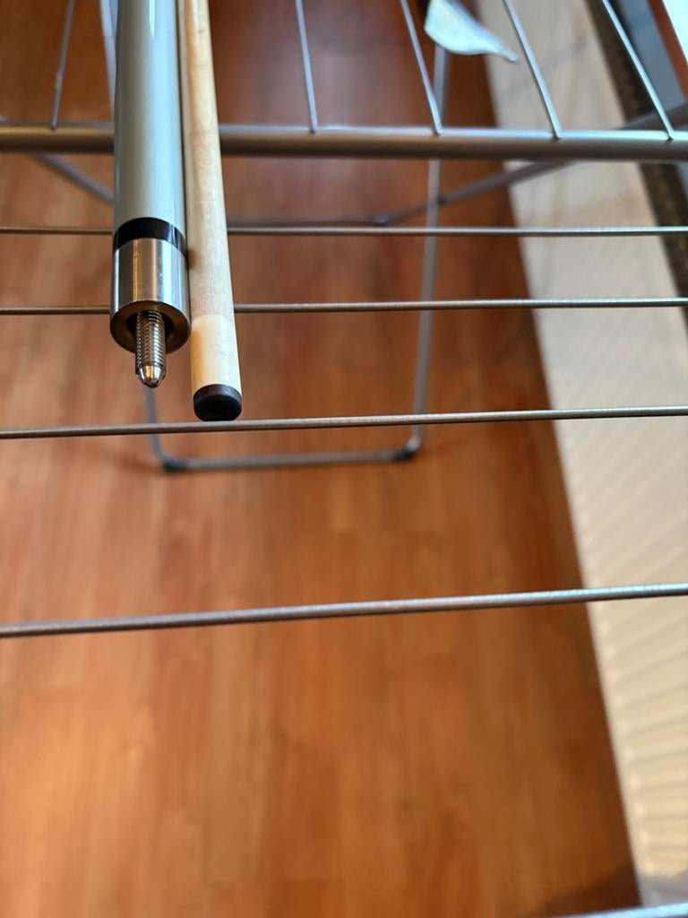 Biljartkeu, Ophalen of Verzenden, Zo goed als nieuw, Keu of Ballen