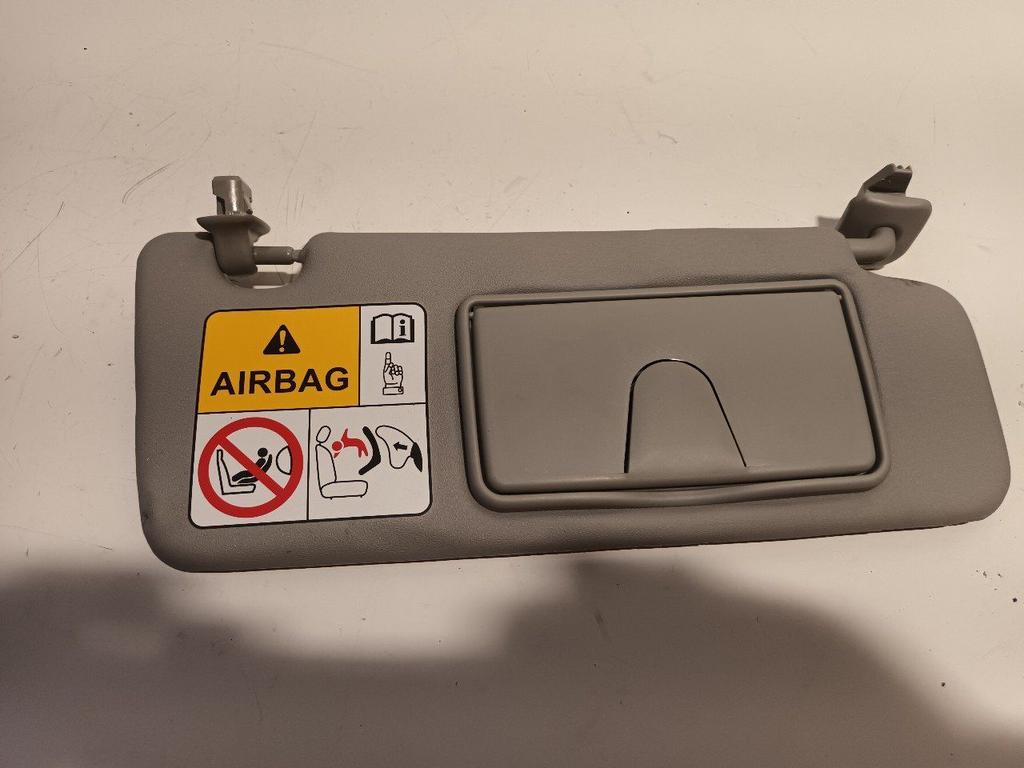 Zonneklep rechts Suzuki Swift, Auto-onderdelen, Onderdelen@venauto.nl, Van der Ven Autorecycling B.V., Gebruikt, Ettenseweg 76, 4706 PB Roosendaal, The Netherlands