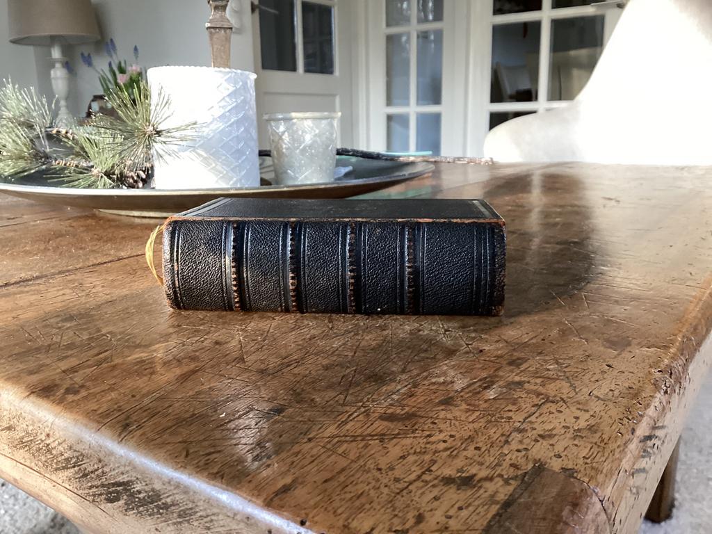 Bijbel NT, psalmen gez. gebeden cath.uit 1881 goud op snee., Ophalen of Verzenden