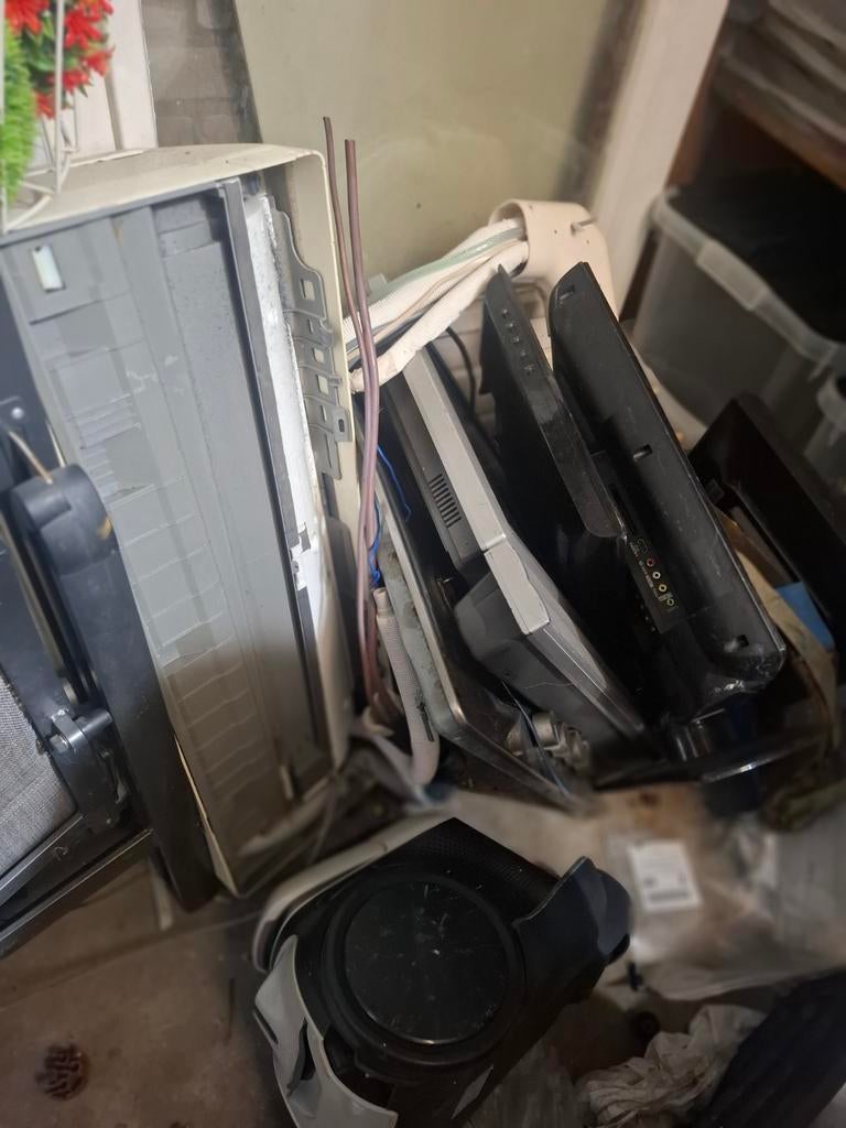 Gezocht gratis oudijzer, Doe-het-zelf en Verbouw, Metalen, Gebruikt, IJzer, Ophalen of Verzenden