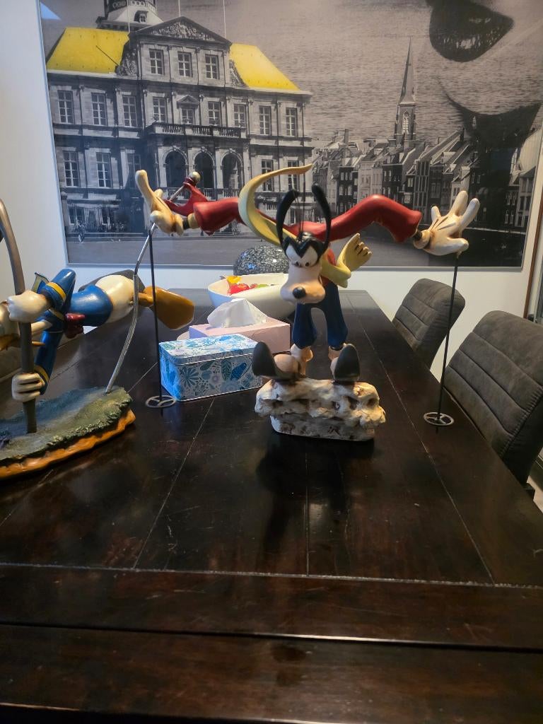 Disney Goofy Skiing Polyester Figure, Verzamelen, Disney, Zo goed als nieuw, Beeldje of Figuurtje, Goofy of Pluto, Ophalen