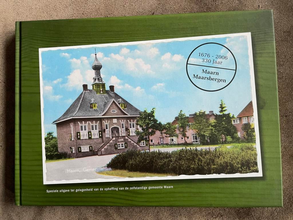 Maarn, Gemeentehuis 1676-2006, Ophalen of Verzenden, Gelezen