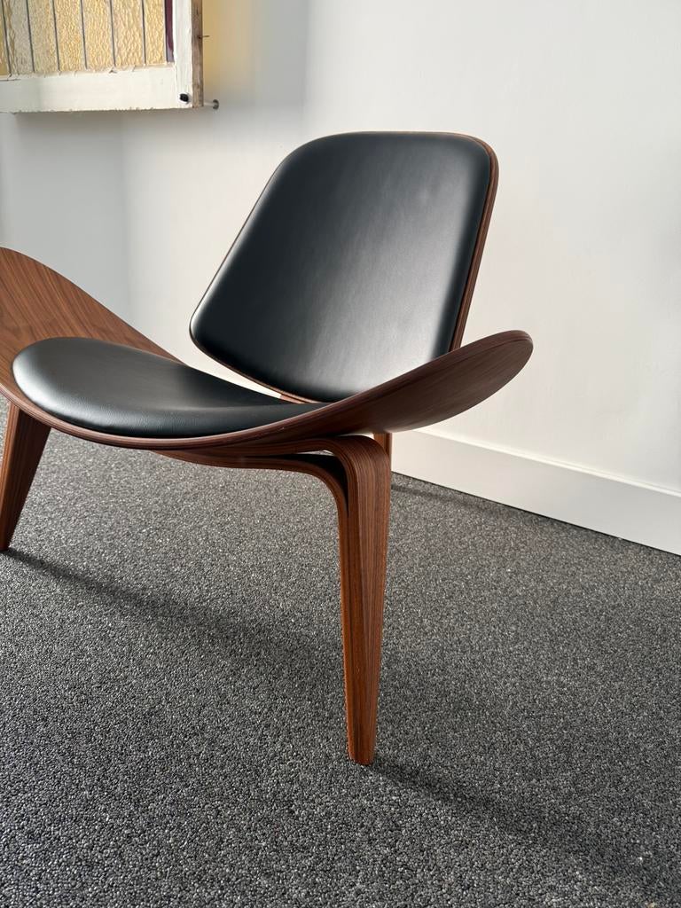 CH07 Shell Chair — Hans J. Wegner, Carl Hansen & Son, Ophalen, -, Nieuw, CH07 Shell chair