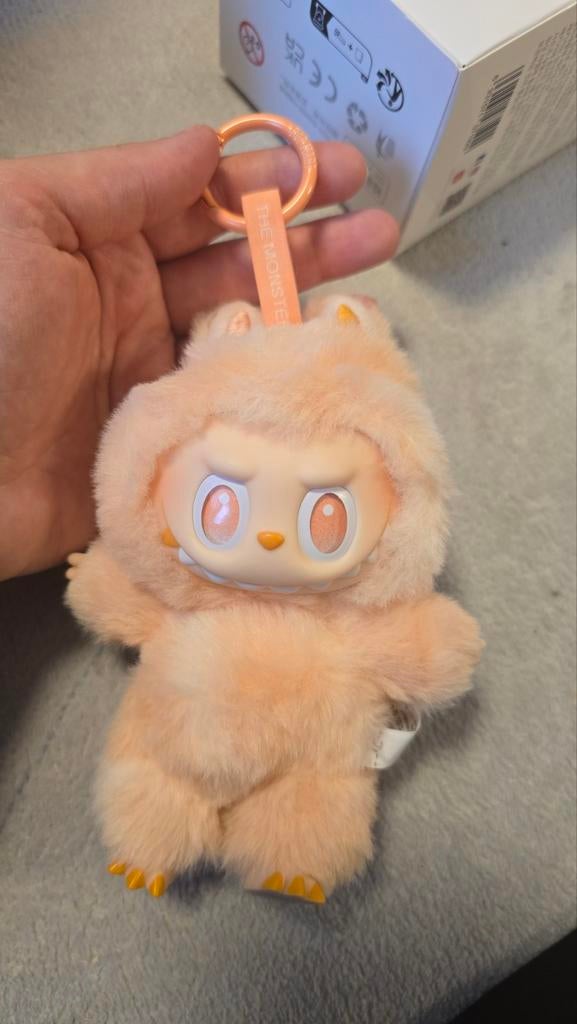 Labubu hapiness big into energy orgineel, Ophalen of Verzenden, Zo goed als nieuw