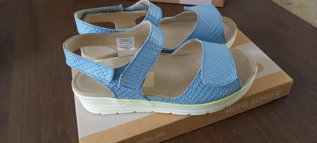 Solidus sandalen lichtblauw 39 G, Sandalen, Blauw, Ophalen of Verzenden, Zo goed als nieuw