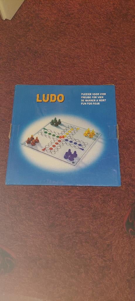 Ludo glazen uitvoering / mens erger je niet, Een of twee spelers, Ophalen of Verzenden, Nieuw