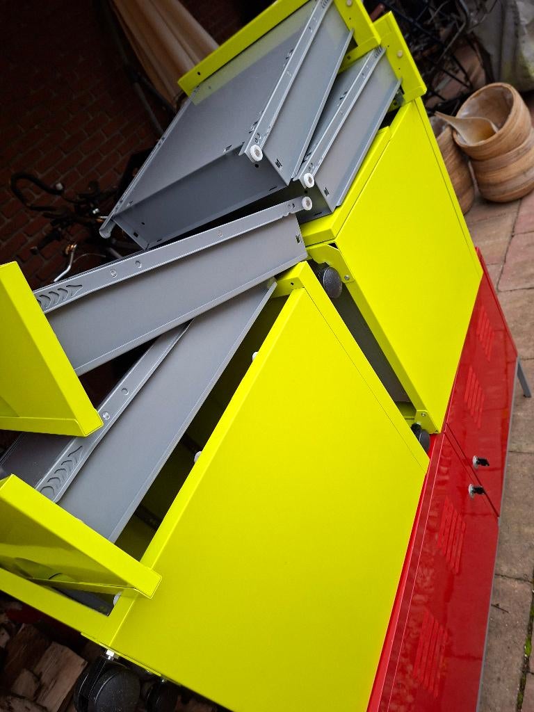 2 Ikea kantoor lade kasten., Ophalen